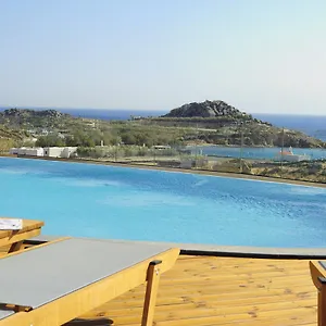 κάντε κράτηση εδώ